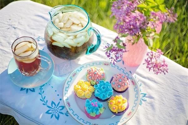 LGBTQ Youth Suicide Risk: 3 Key Findings About Trauma's Impact